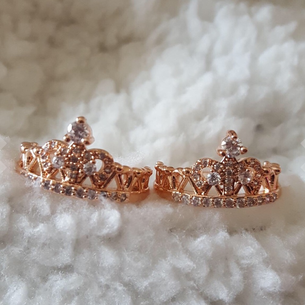 Rose Gold Plated Princess Tiara CZ Diamond Ring - Picture 4 of 4